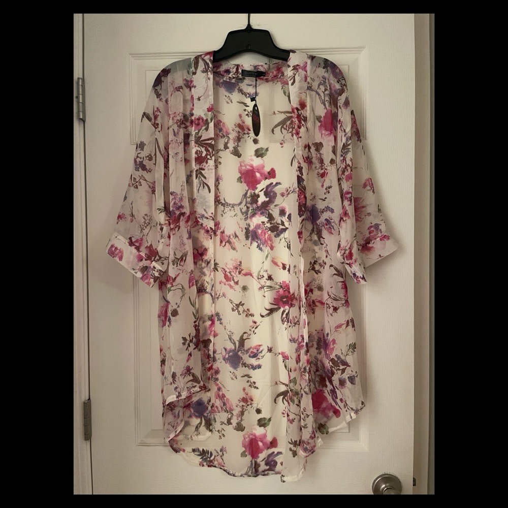 NWT Floral Kimono
